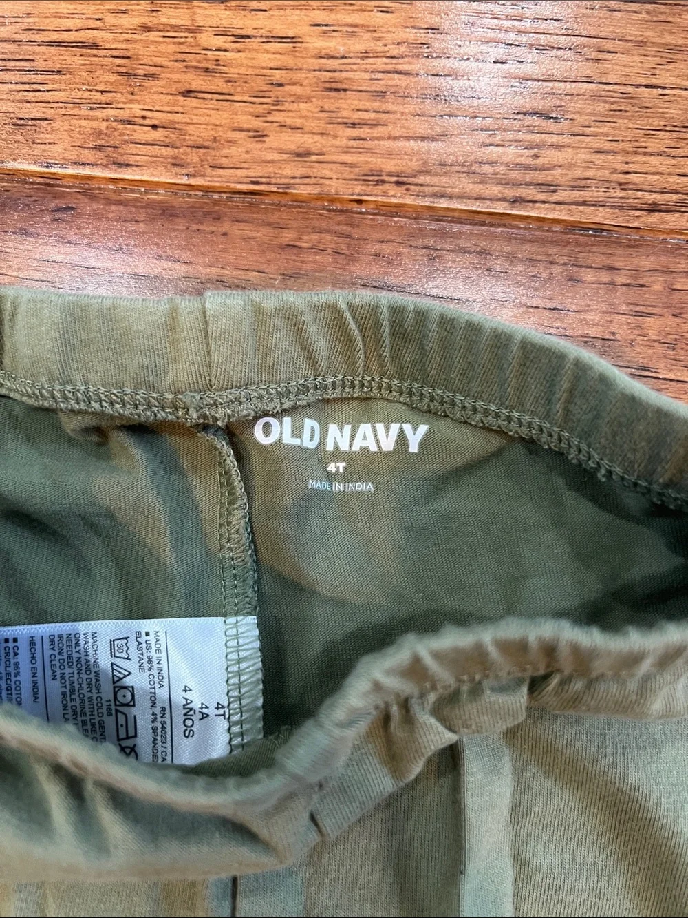 Old Navy Green Leggings, Set of Two Size 4T